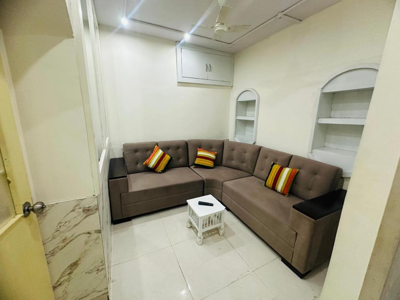 Hotel Hinduja Haveli Gulab Sagar Jodhpur  Exterior foto