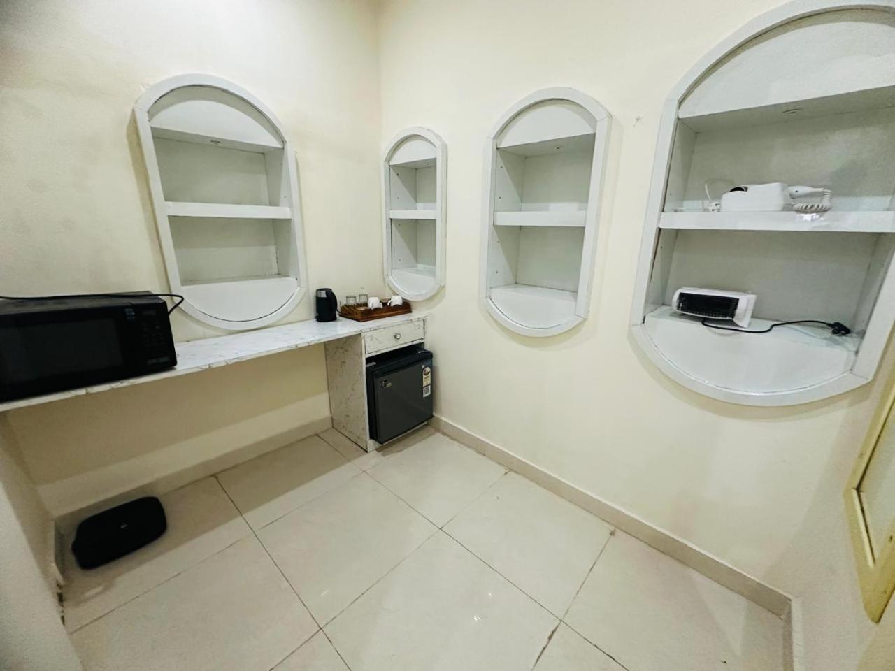 Hotel Hinduja Haveli Gulab Sagar Jodhpur  Exterior foto